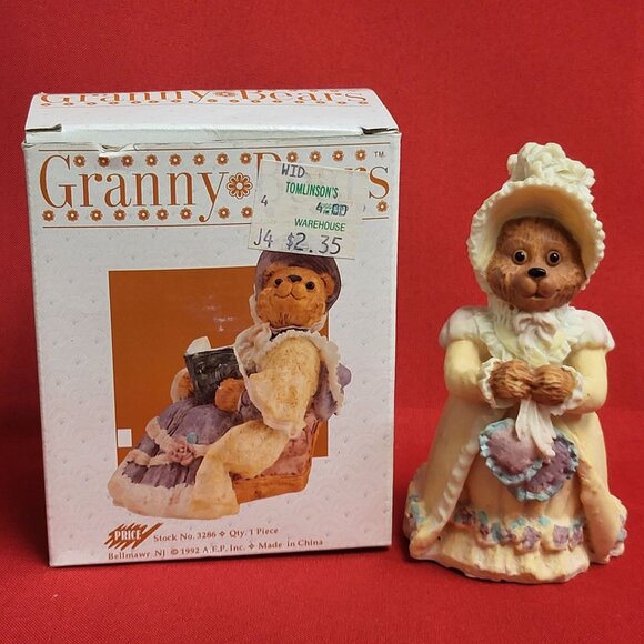 Vintage Price Granny Victorian Bear Yellow Dress Figurine Porcelain Bisque 1992 - Picture 1 of 13
